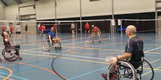 badminton in rolstoel